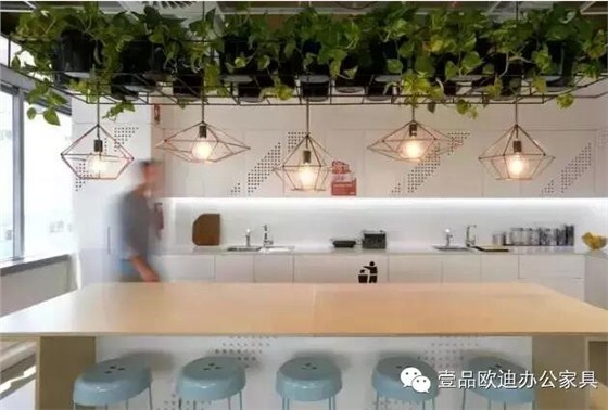 為什么辦公室里一定要養(yǎng)植物？-壹品歐迪辦公家具