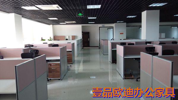 有哪些因素影響辦公屏風(fēng)工位的價格呢？