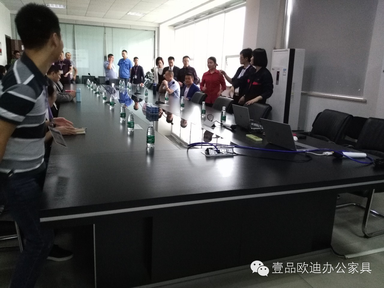 壹品歐迪辦公家具帶你領(lǐng)略&ldquo;中國十大牛商&rdquo;企業(yè)-正恒動(dòng)力