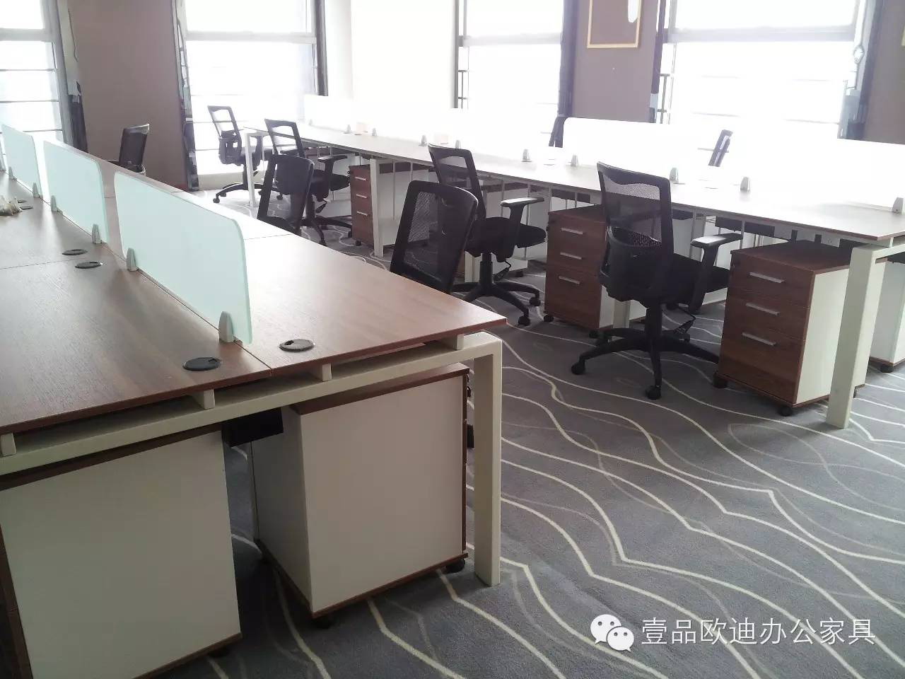 實(shí)現(xiàn)一個空間多種用途&mdash;&mdash;壹品歐迪辦公家具定制工程案例