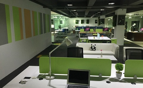 屏風(fēng)工位辦公桌定制廠家